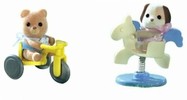 Игровой набор Sylvanian Families Младенец в пластиковом сундучке Малыш-щенок на лошадке - фото №14