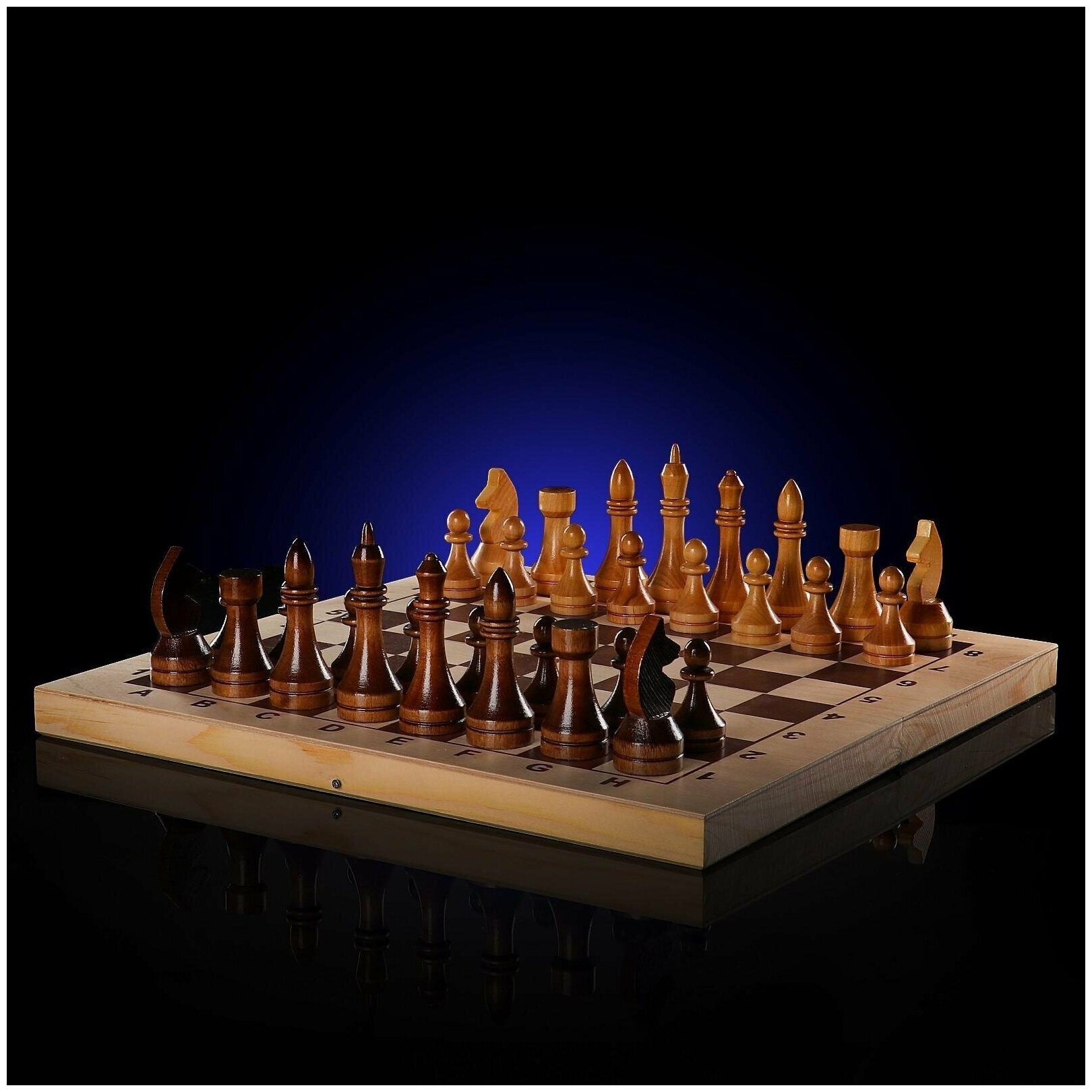Шахматы гроссмейстерские (доска дерево 43х43 см, фигуры дерево, король h 10.6 см)