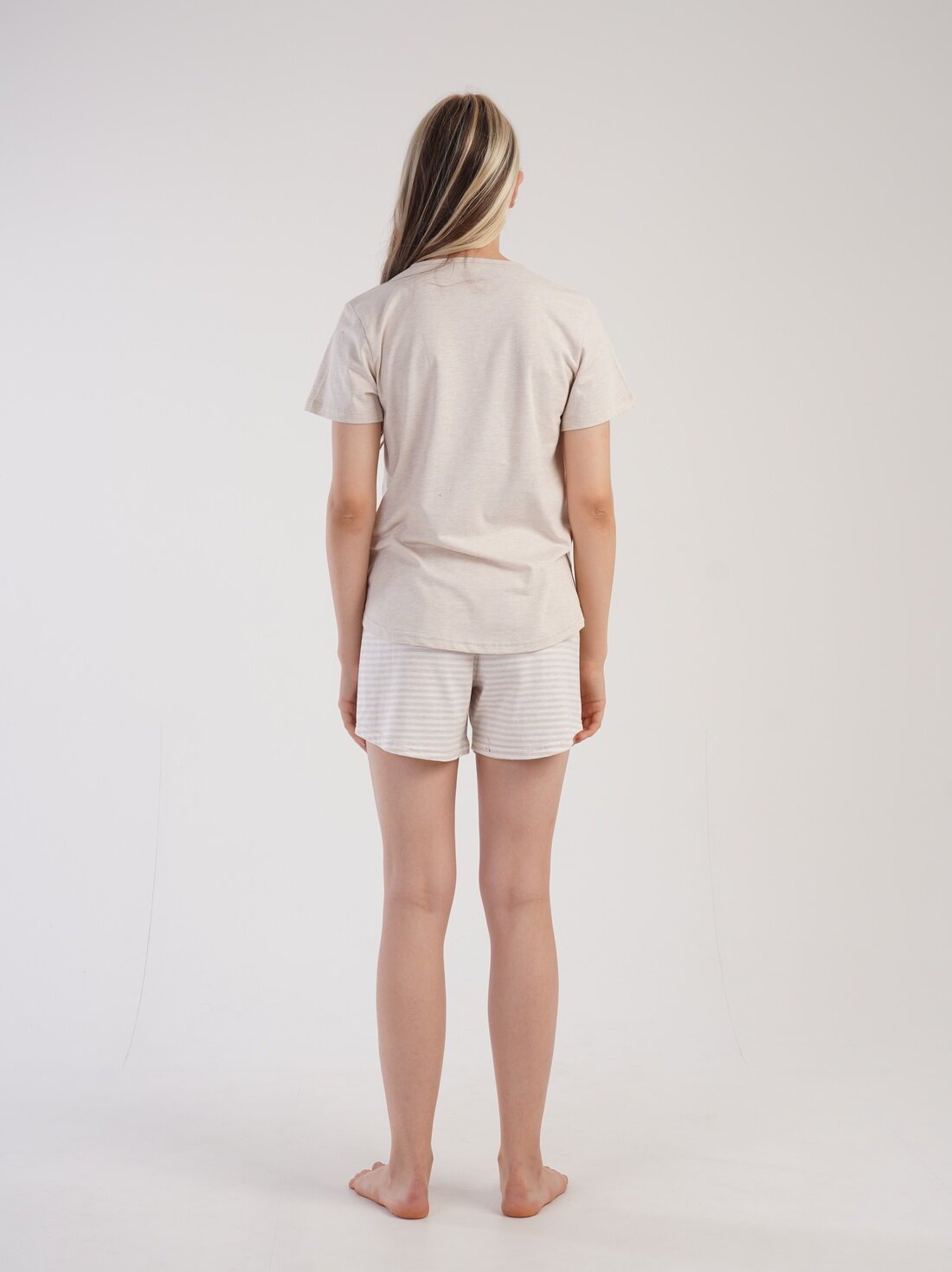 Пижама Vienetta, шорты, короткий рукав, размер 46, бежевый - фотография № 2