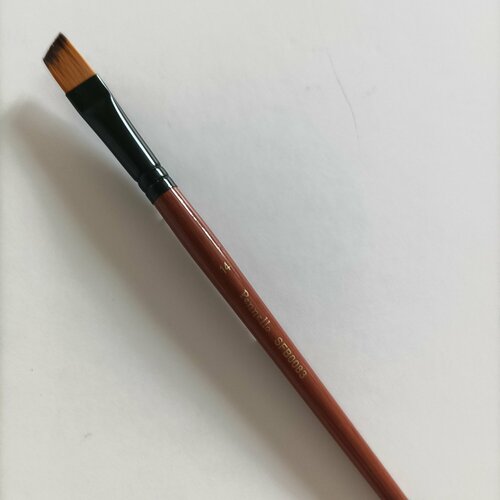 Кисть синтетика Pennelo скошеная N 14 короткая ручка 460₽