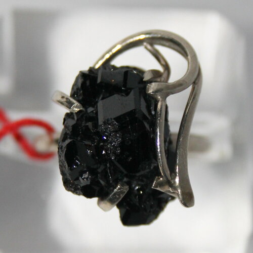 Кольцо True Stones, гранат, размер 19, черный кольцо кулон true stones гранат размер 17 5 черный
