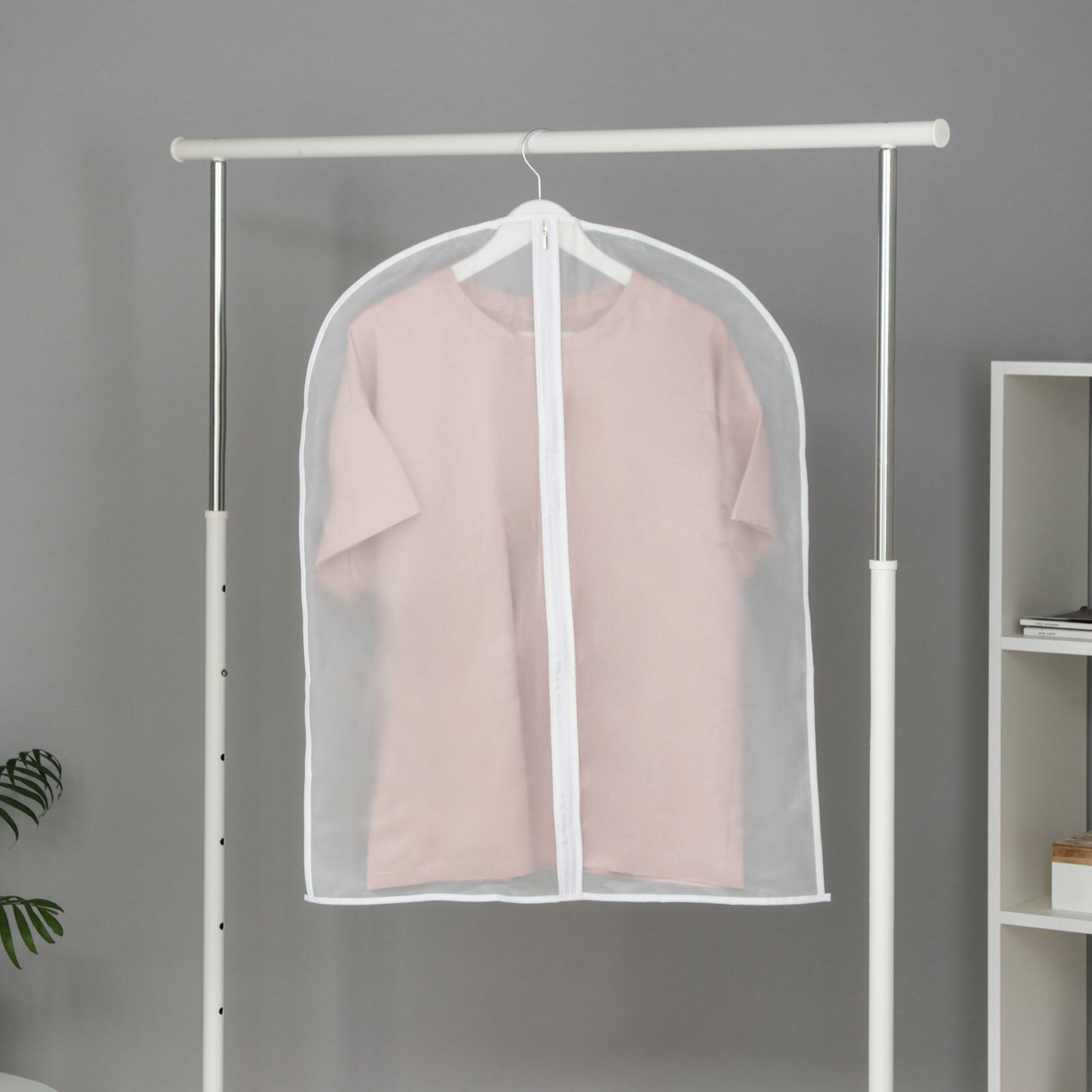 Чехол для одежды плотный Доляна 60×100×50 см PEVA цвет белый
