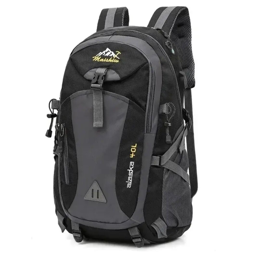 Туристический, трекинговый, походный рюкзак 40 литров из водонепроницаемой ткани цвет черный