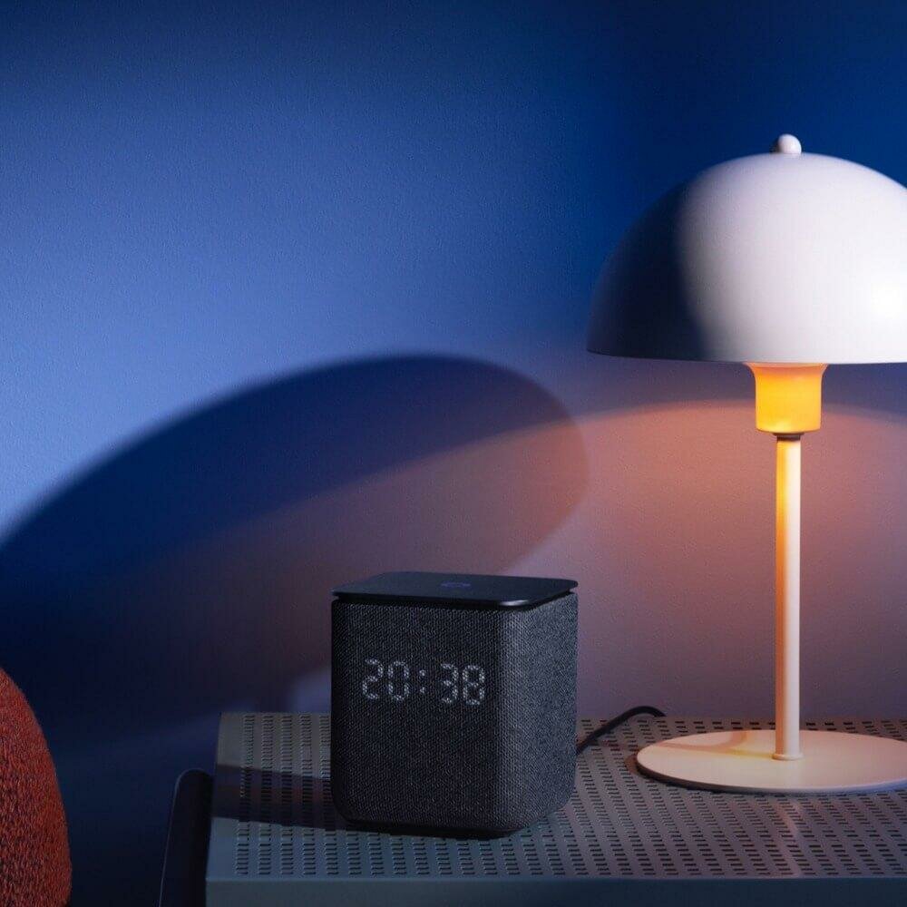 Обзор: Умная колонка Яндекс Яндекс. Станция Миди с Алисой, с Zigbee, 24Вт Черный