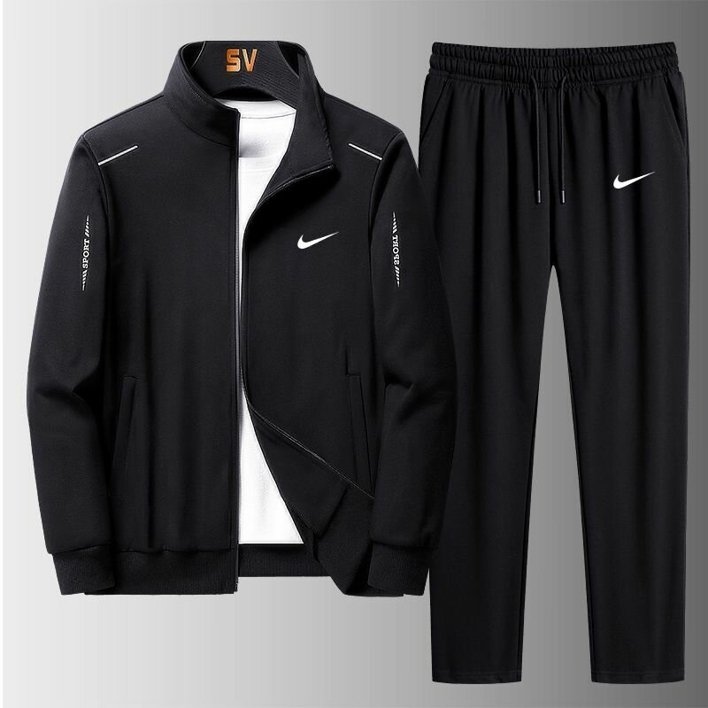 Костюм спортивный Nike