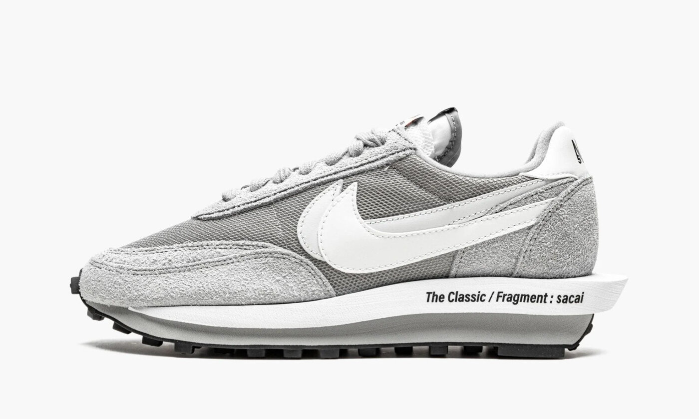 Кроссовки NIKE, размер 10.5US, серый