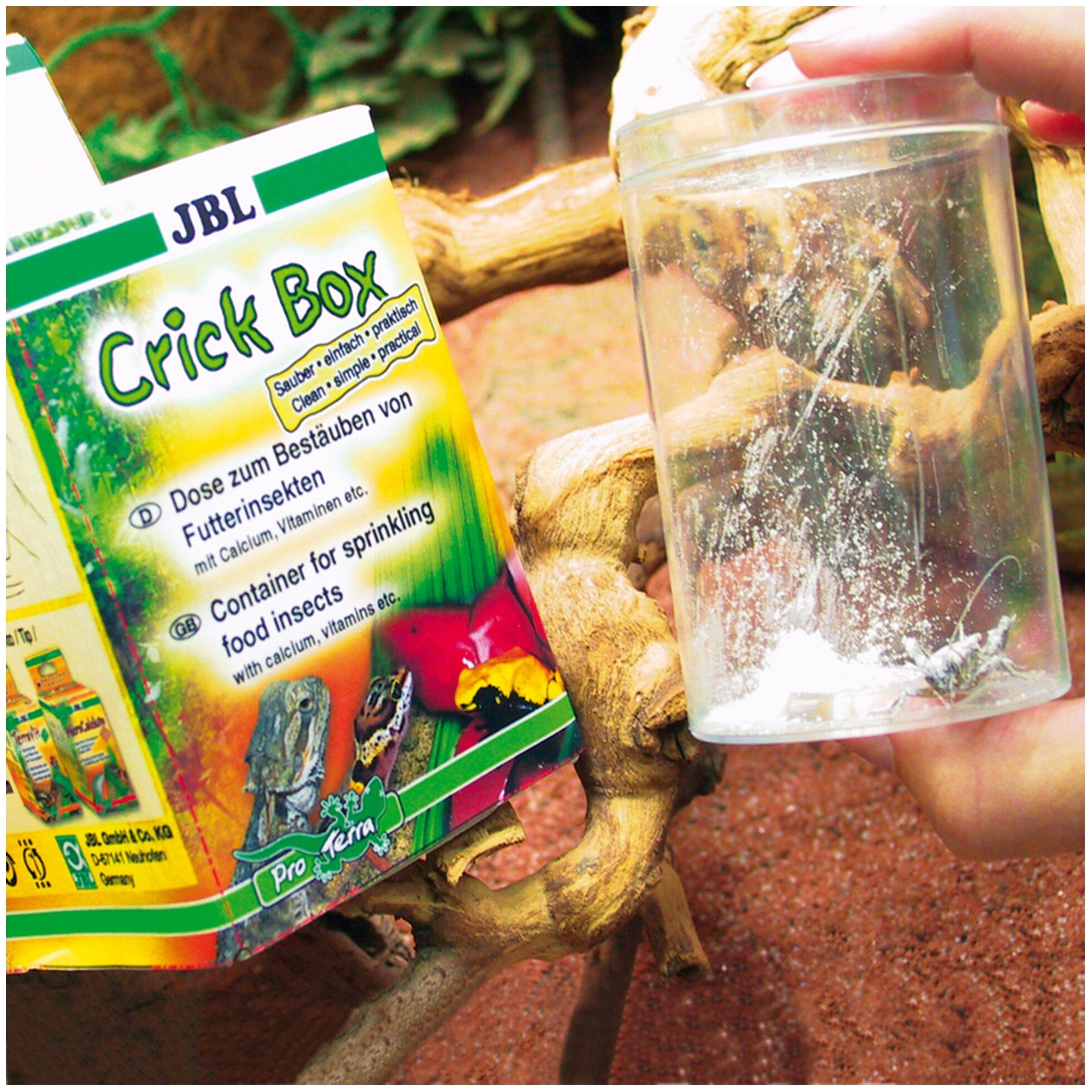 Контейнер для опыления кормовых насекомых JBL CrickBox - фотография № 2
