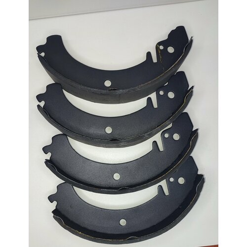 Колодки тормозные задние ВАЗ (LADA) 2101-07,2121-2123 Нива Урбан.