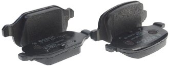 Дисковые тормозные колодки задние Bosch 0986424756 для LADA Kalina, LADA Vesta, Fiat 500, Fiat Punto (4 шт.)