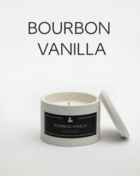 Ароматическая свеча "Бурбонская ваниль" в гипсовом подсвечнике, 150 мл