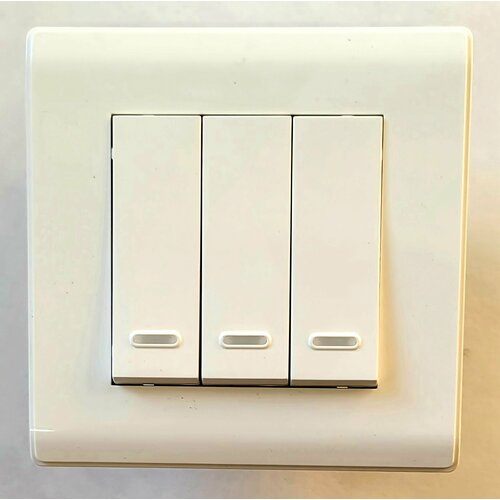 Умный выключатель встраиваемый трёх клавищный механика белый Smart Wall Switch