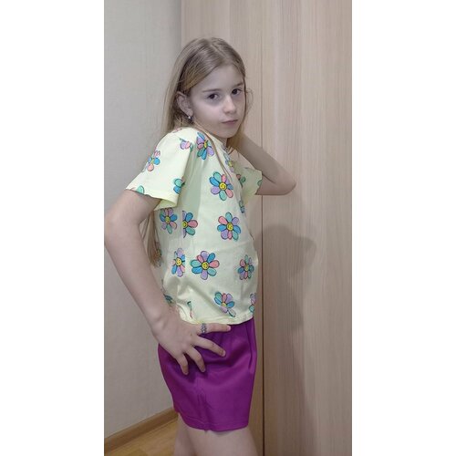 фото Футболка , размер 100, желтый нет бренда