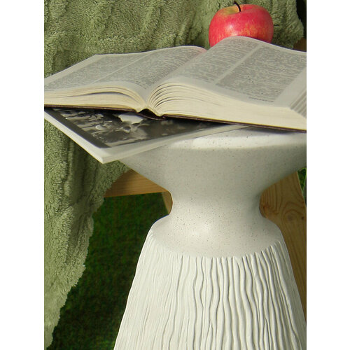 Столик садовый 