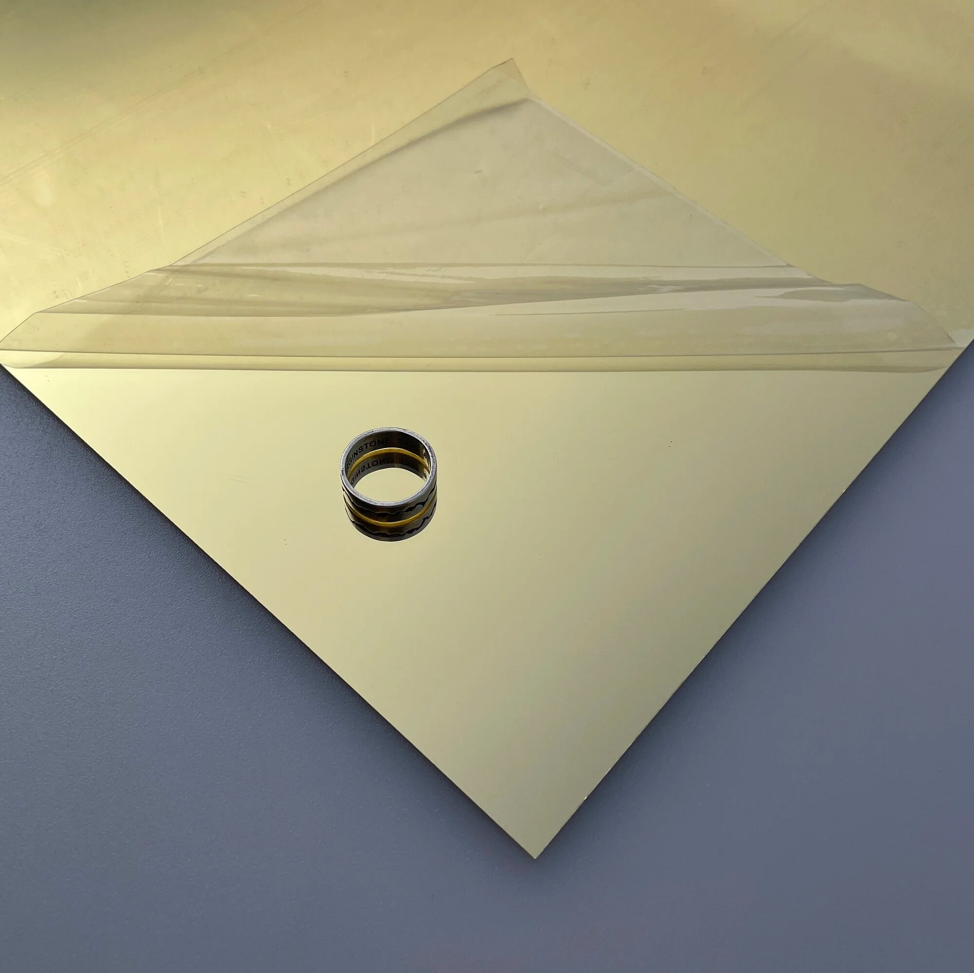 Акриловые квадратные зеркальные листы 3 мм Light Gold 200x200x3mm