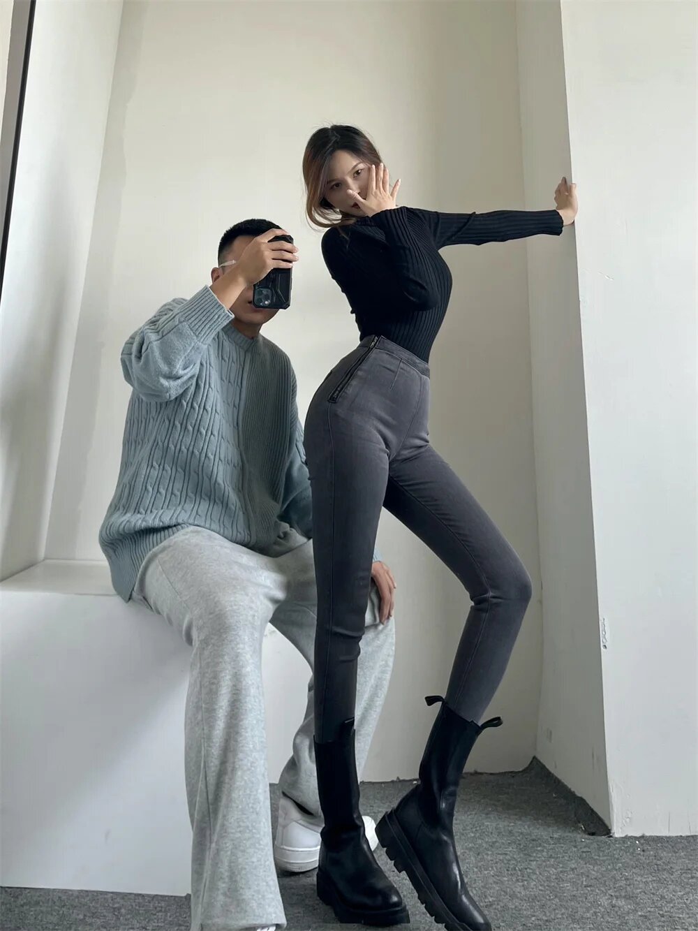 Джинсы HOLYGAGA