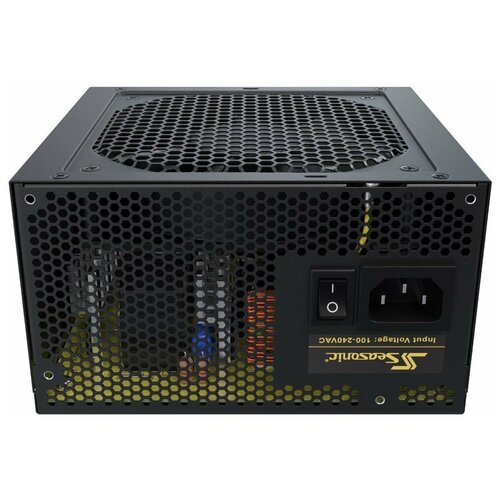 Блок питания Seasonic ATX 650W Core GC-650 (ssr-650lc) 80+ gold (24+8+4+4pin) Apfc 120mm fan 4xSATA .