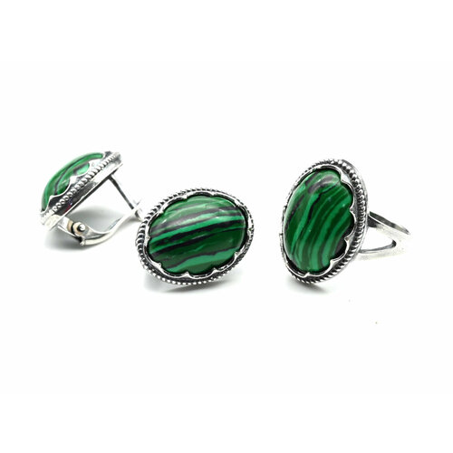 комплект бижутерии серьги кольцо малахит размер кольца 19 зеленый Комплект бижутерии: серьги, кольцо, малахит синтетический, размер кольца 19, зеленый
