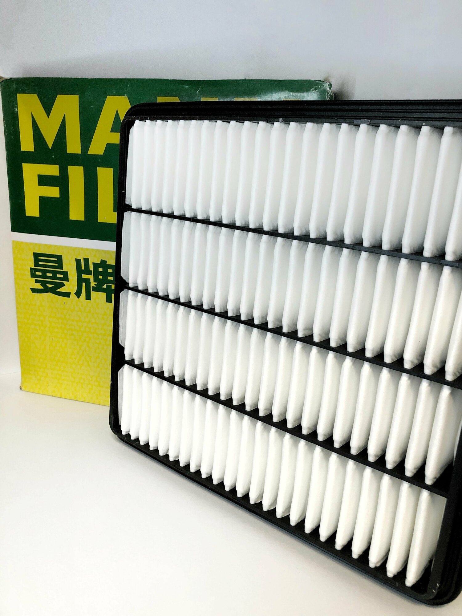 Фильтр воздушный двигателя MANN-FILTER - фото №4