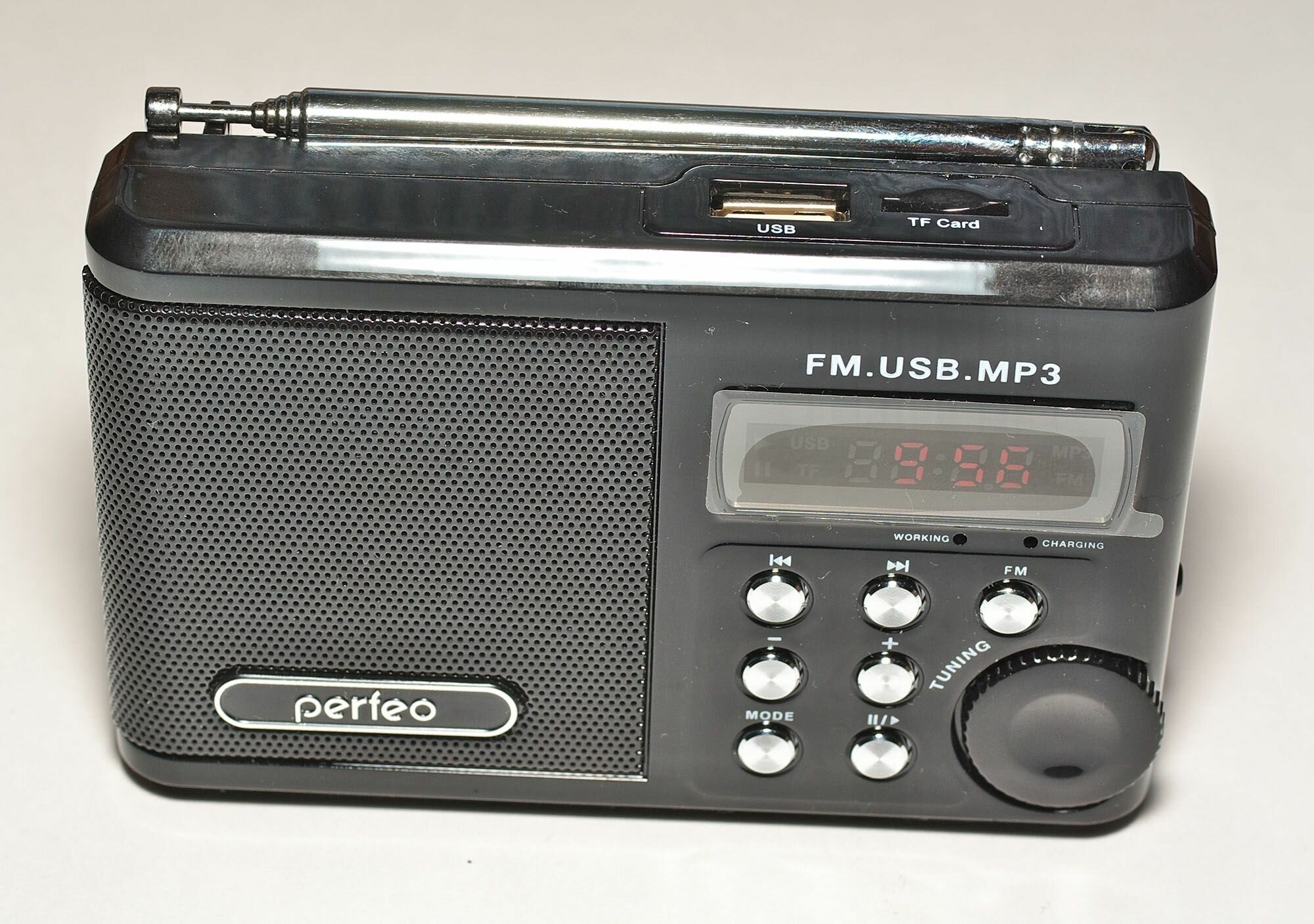 Радиоприемник Perfeo Sound Ranger SV922