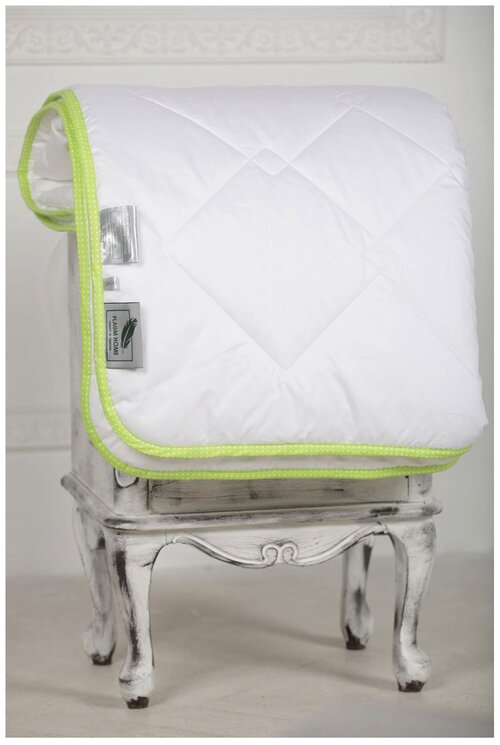 Одеяло Flaum Home Organic, всесезонное, 200 x 220 см, белый/салатовый