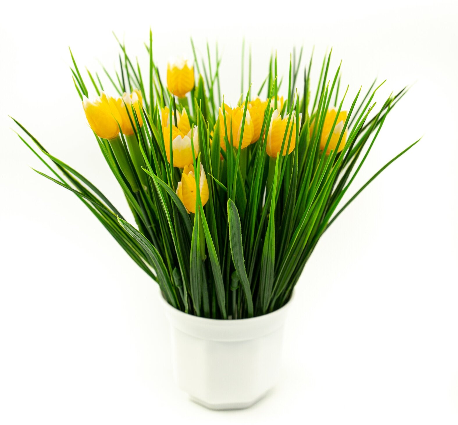 Искусственное растение и цветы в кашпо желтые тюльпаны декор