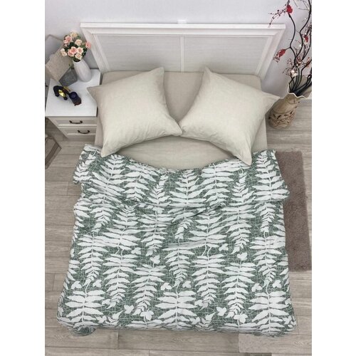 зеленый, бежевый