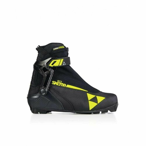 Лыжные ботинки NNN Fischer RC3 SKATE S15621 (41р.) лыжные ботинки fischer rc3 skate s15621 nnn черный салатовый 2021 2022 43 eu