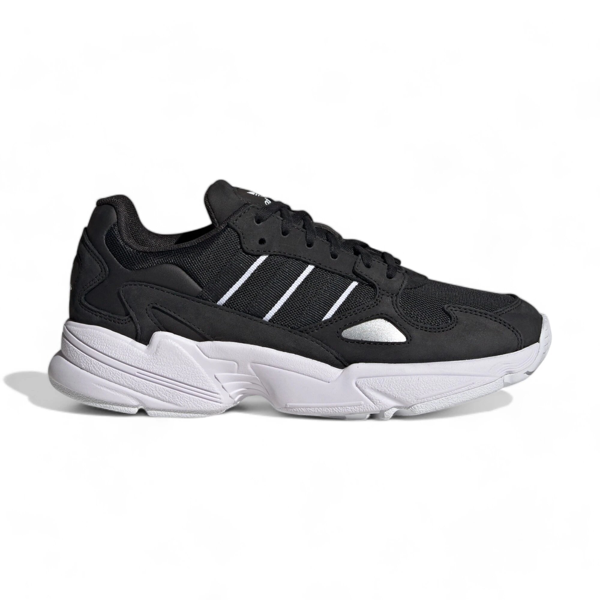 Кроссовки adidas, размер 40 EU