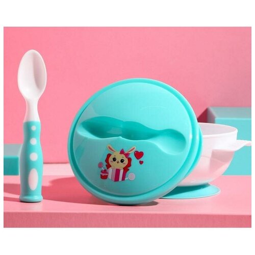 Mum&Baby Набор детской посуды «Зайчик», 3 предмета: тарелка на присоске, крышка, ложка, цвет бирюзовый детский набор 3 предмета зайчик и кит
