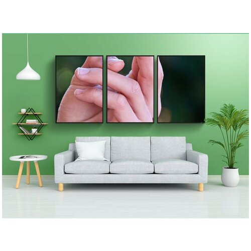 фото Набор модулных постеров для интерьера "выбор гитары, медиатор, рука" 60x90 см. в тубусе, без рамки lotsprints