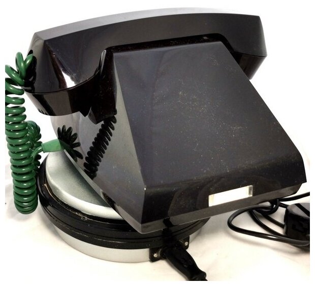 Телефон проводной VEF TA-68ЦБ-2 , цвет - чёрный (мех. звонок, без номеронабирателя)