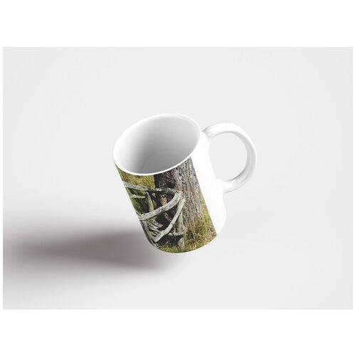фото Кружка "стул, деревянный стул, старый 320 мл. белая lotsprints