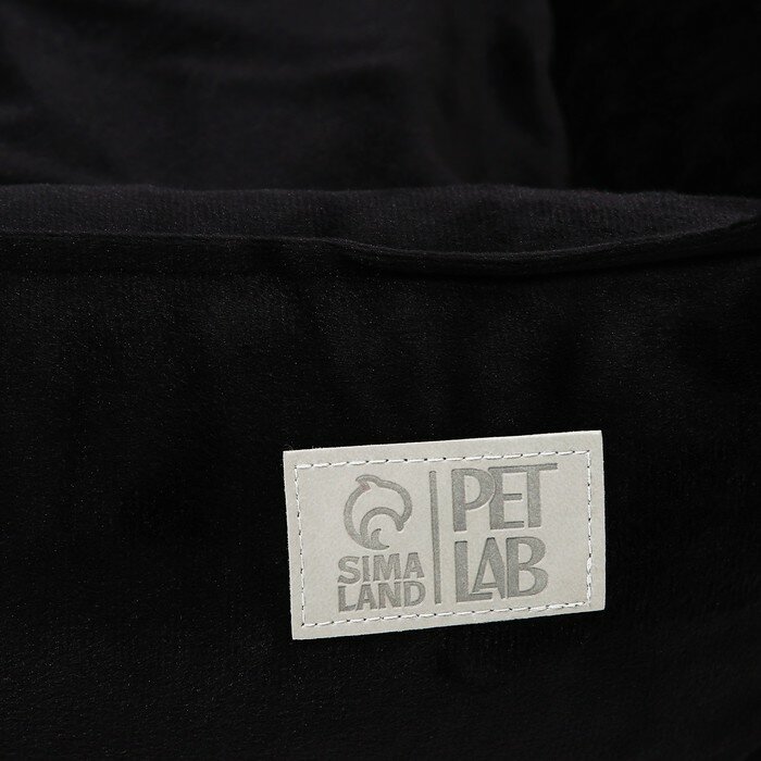 Лежанка велюровая Pet Lab, 45 х 40 х 15 см, черная - фотография № 3