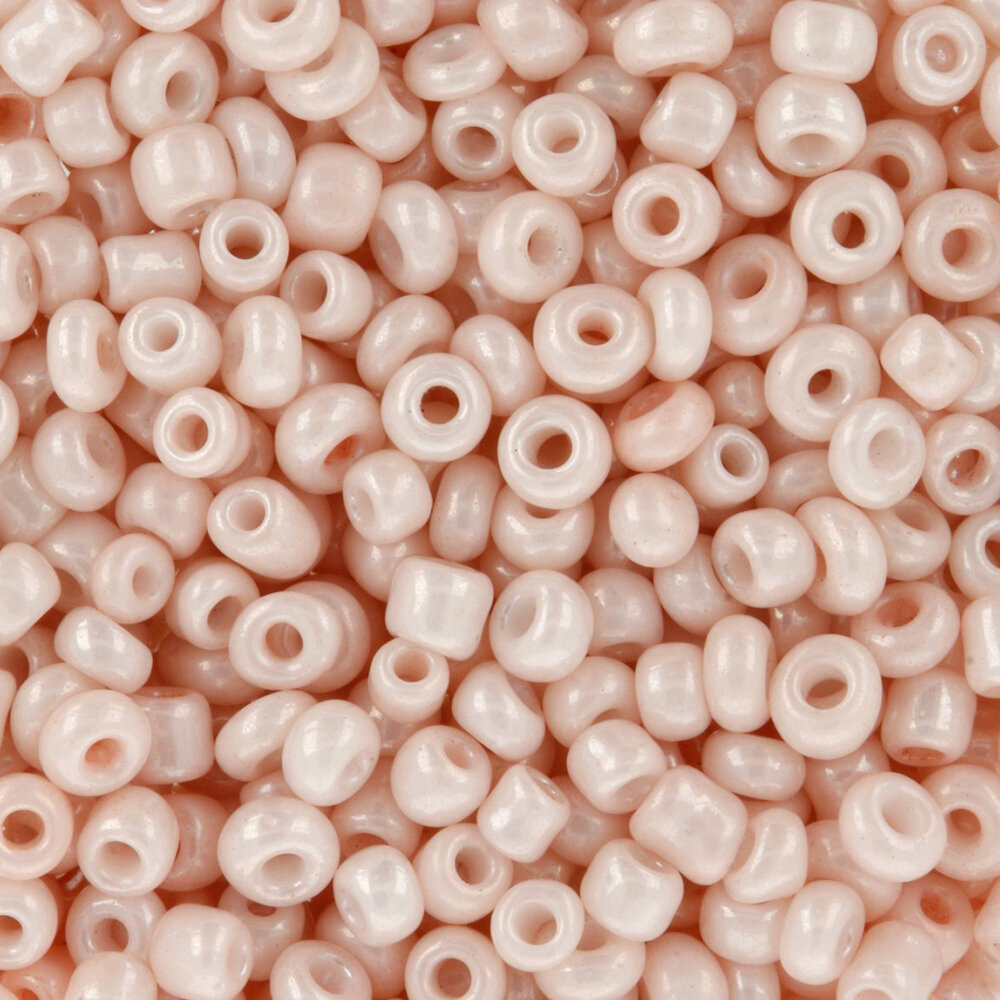 фото Бисер "Zlatka" круглый GR 11/0 10 г №0002 песочный