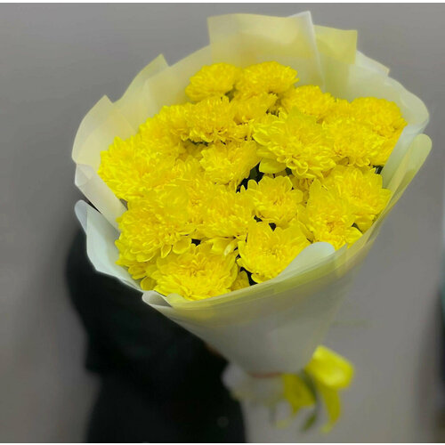 Букет пушистых желтых хризантем "Story-Flowers"