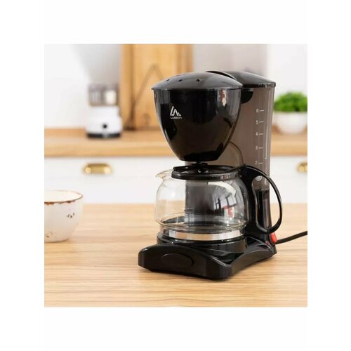 Кофеварка капельная 650 Вт 06 л 204800₽