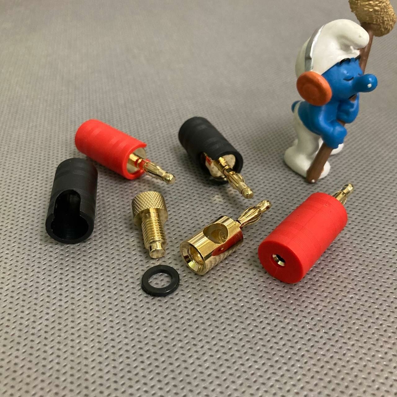 Разъем "Банана" DYNAVOX Banana Multicon Set-4 (203330) — фото 1