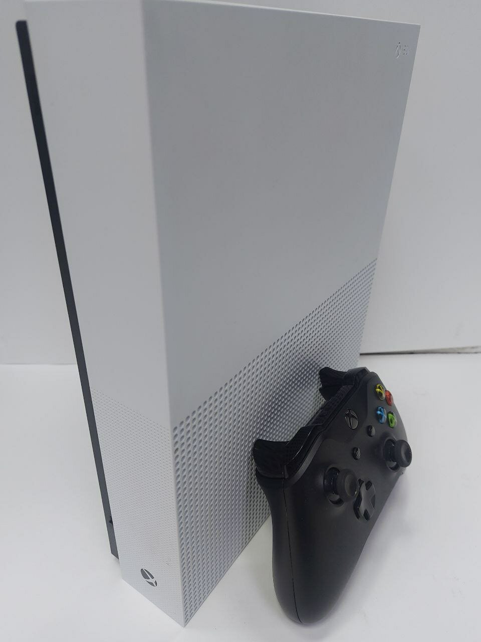Microsoft Xbox One S 1Tb + GEARS 5 + Gears of War + Gears 2, 3 и 4 (белый) - фото №12
