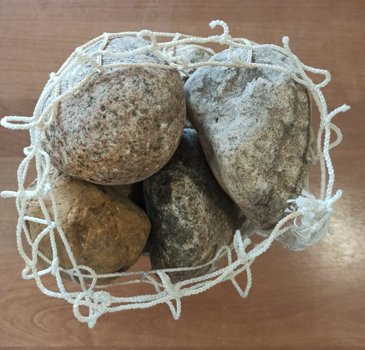 Галька декоративная, крупная, разноцветная, пестрая, ледниковая, мытая фракция 70-150 мм для ландшафта