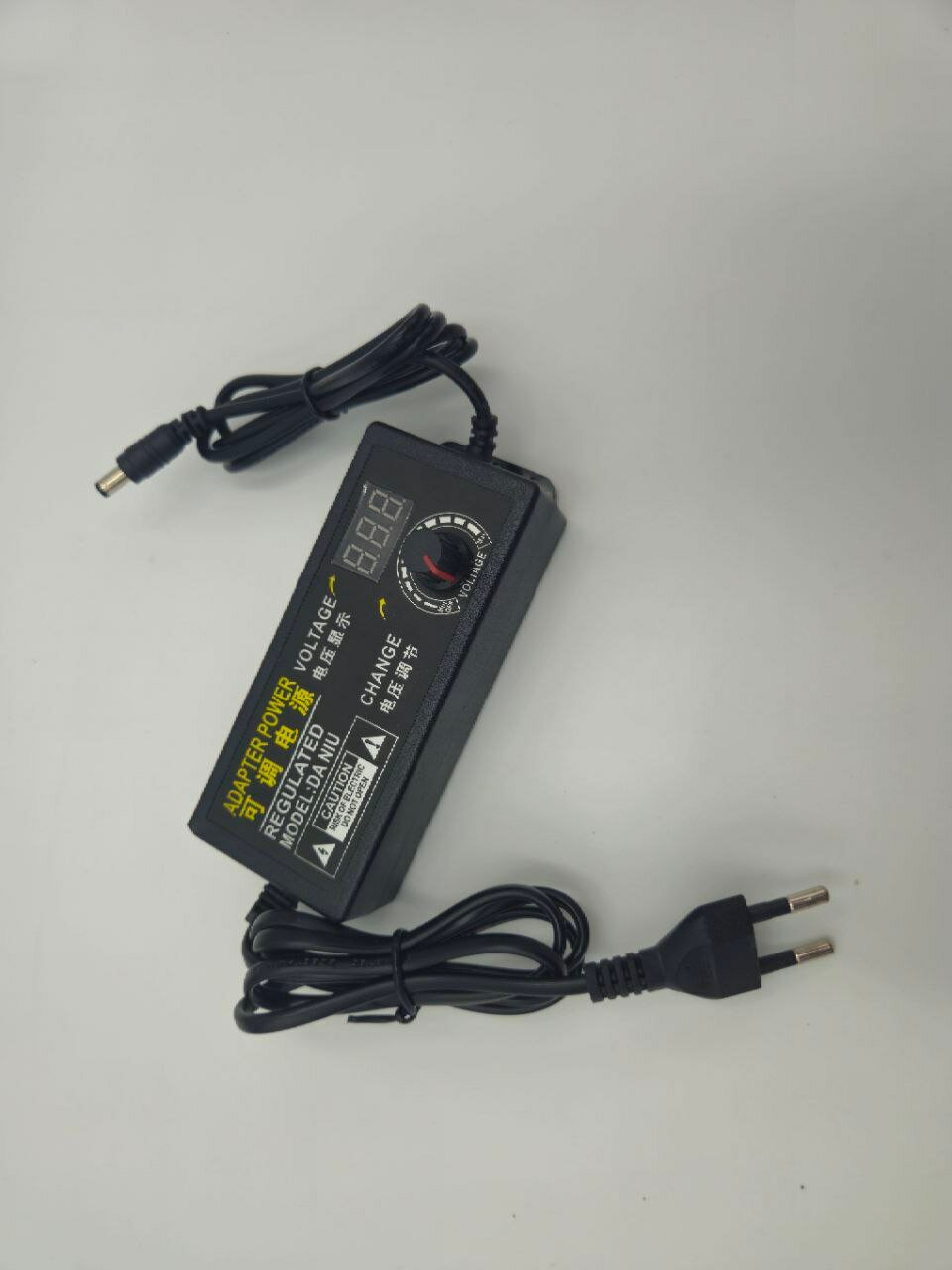 Регулируемый блок питания 3-24V 2A 5.5x2.5 (48W) для терминалов / трансформаторов / светодиодных лент / систем видеонаблюдения / маникюрных ламп