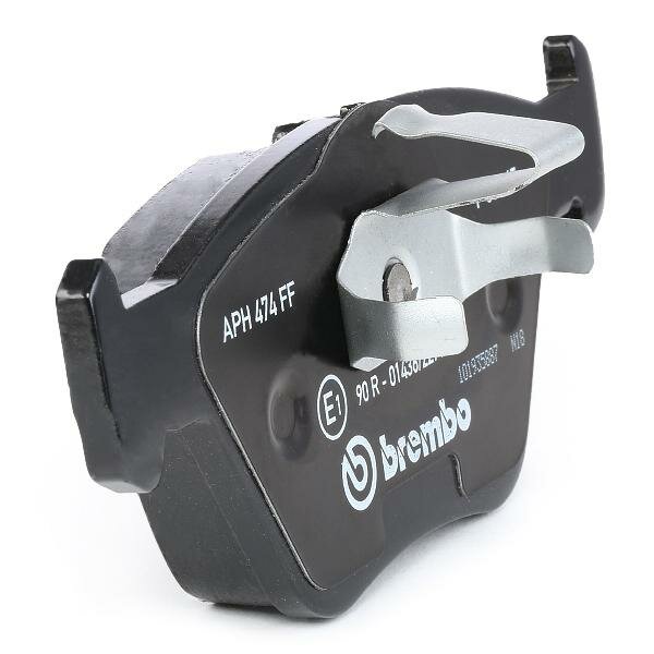 Тормозные колодки Brembo - фото №13