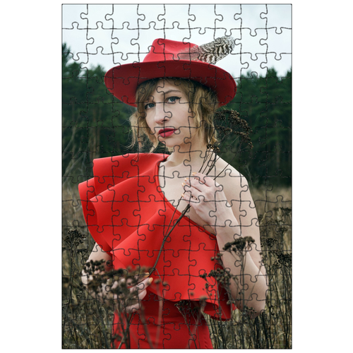 фото Магнитный пазл 27x18см."красное платье, девушка, женщина" на холодильник lotsprints