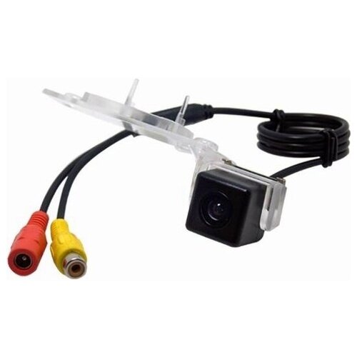 Камера заднего вида Volkswagen Tiguan 2007-2015 184500₽