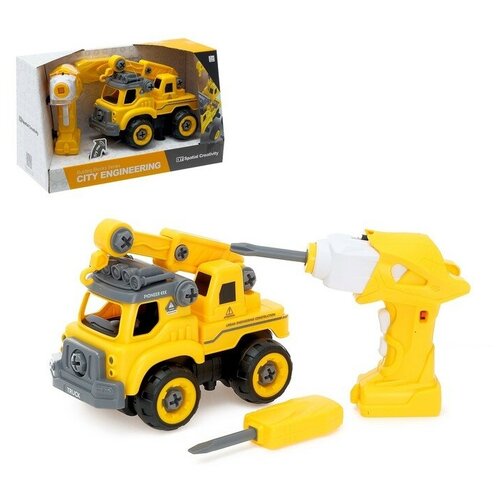 Конструктор винтовой «Стройтехника», с электрическим шуруповертом, радиоуправляемый, 31 деталь