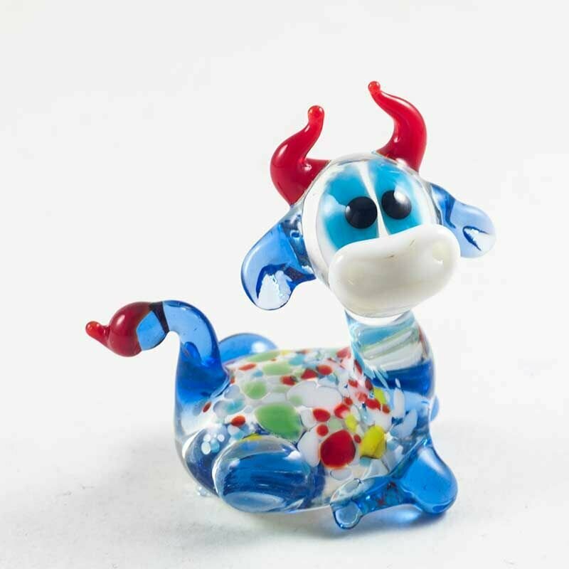 фото Стеклянная фигурка Бычок лежит