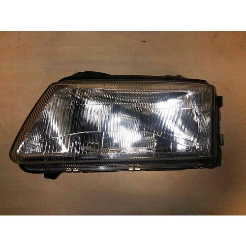 Фара передняя левая новая Ауди А4 Б5 7100₽