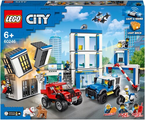 Конструктор LEGO City Police 60246 Полицейский участок, 743 дет.