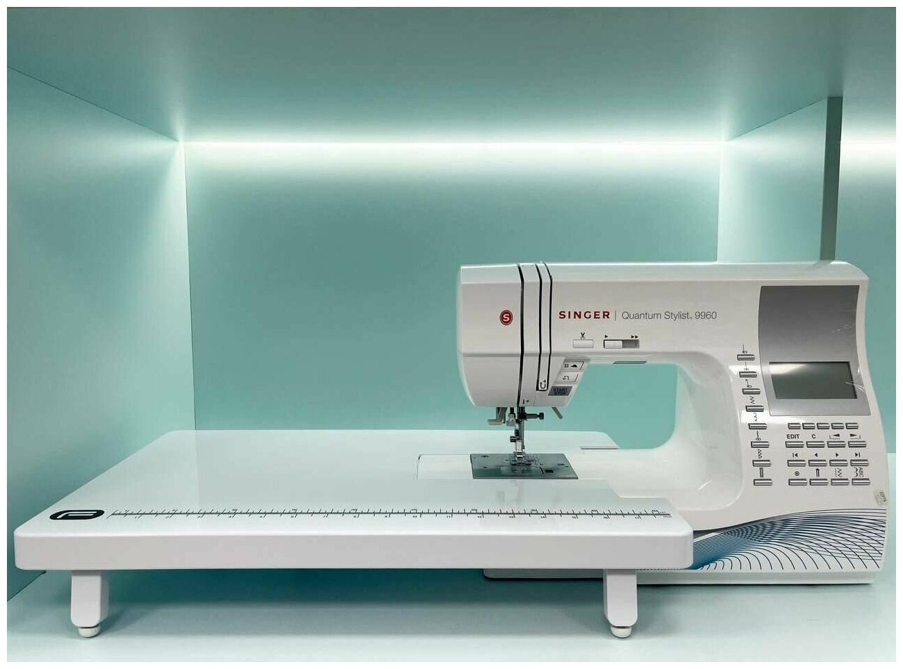 Приставной столик Format для швейной машины Singer Quantum Stilist 9960 - фотография № 2