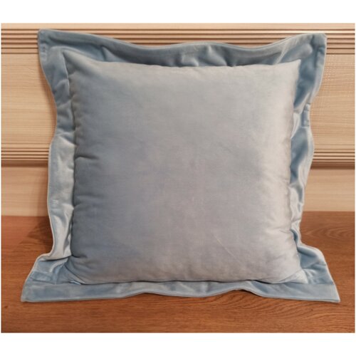 Декоративная подушка с ушками из бархата 45*45 голубой