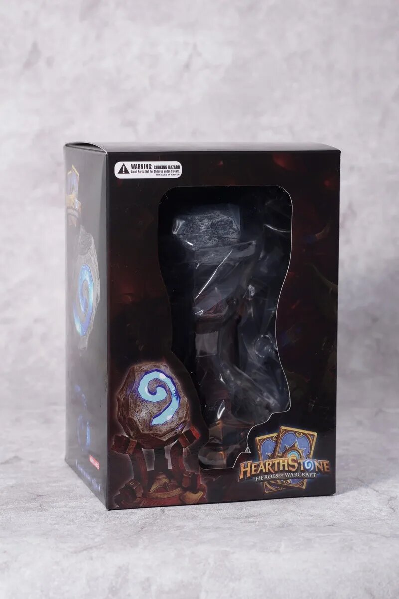 Коллекционная фигурка Hearthstone с подсветкой Bandai